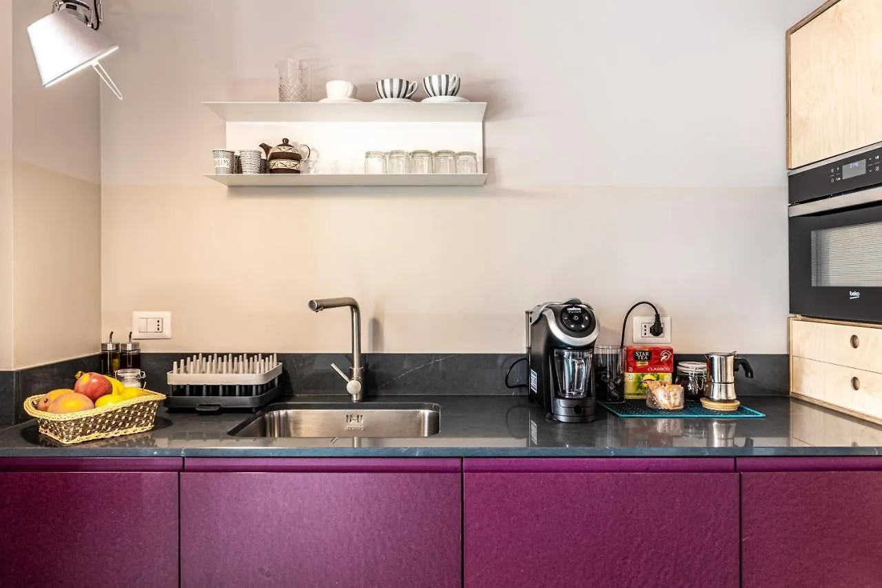 Xenia Apartments - Accogliente Pied-A-Terre Sui Navigli Μιλάνο